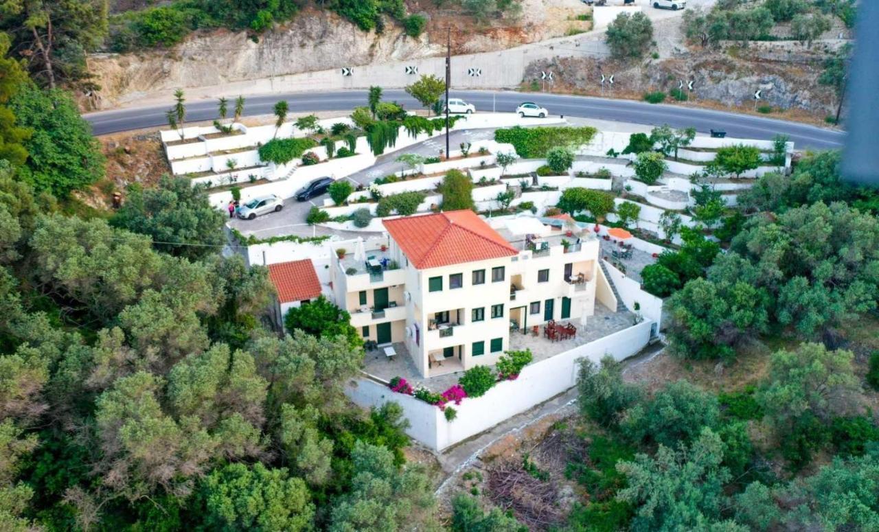 Marina Apartments Коккари Экстерьер фото
