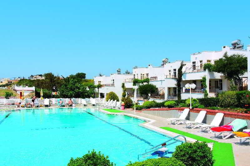 Marina Apartments Коккари Экстерьер фото