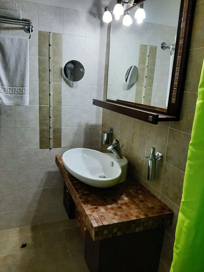 Marina Apartments Коккари Экстерьер фото