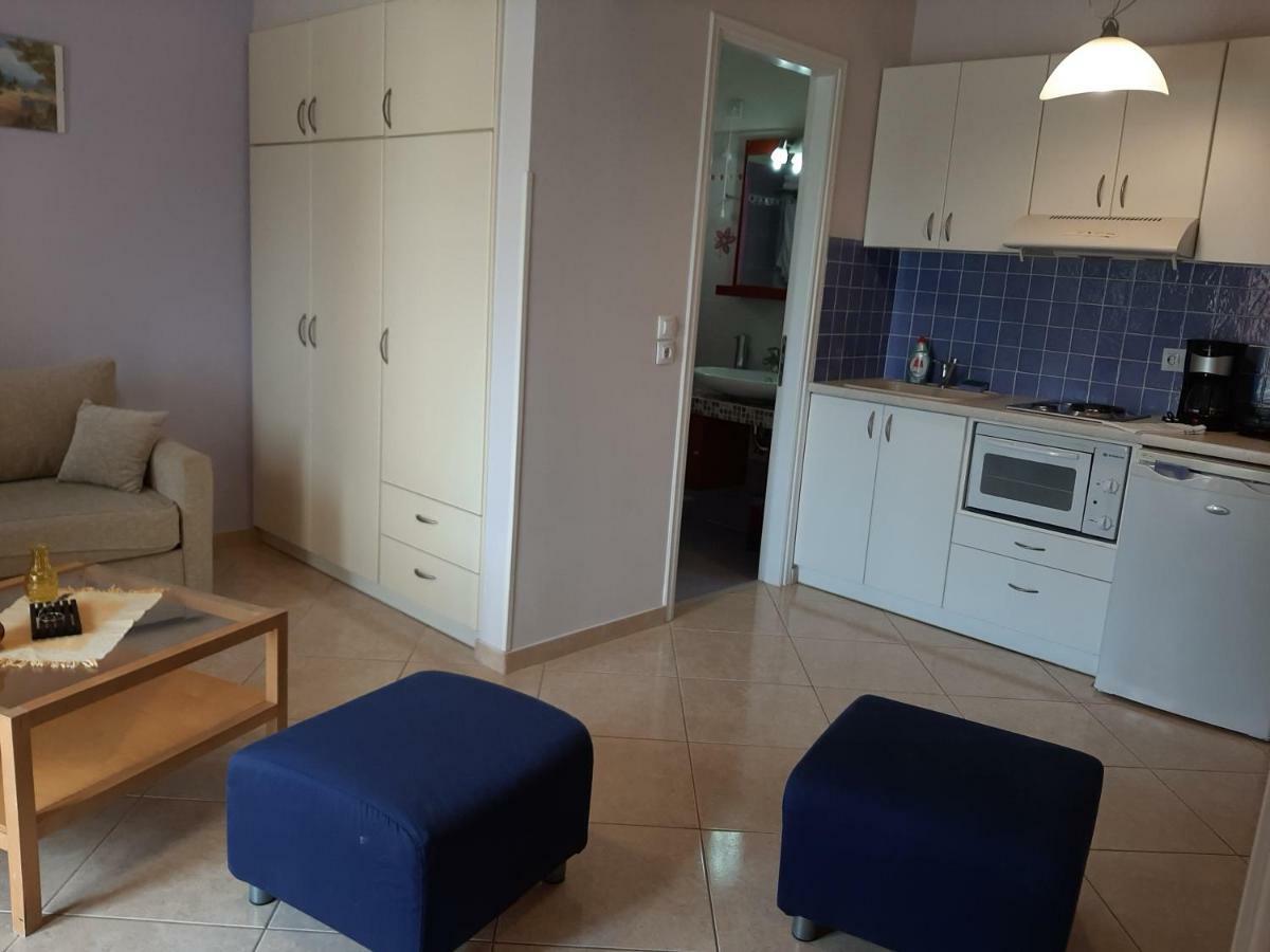 Marina Apartments Коккари Экстерьер фото
